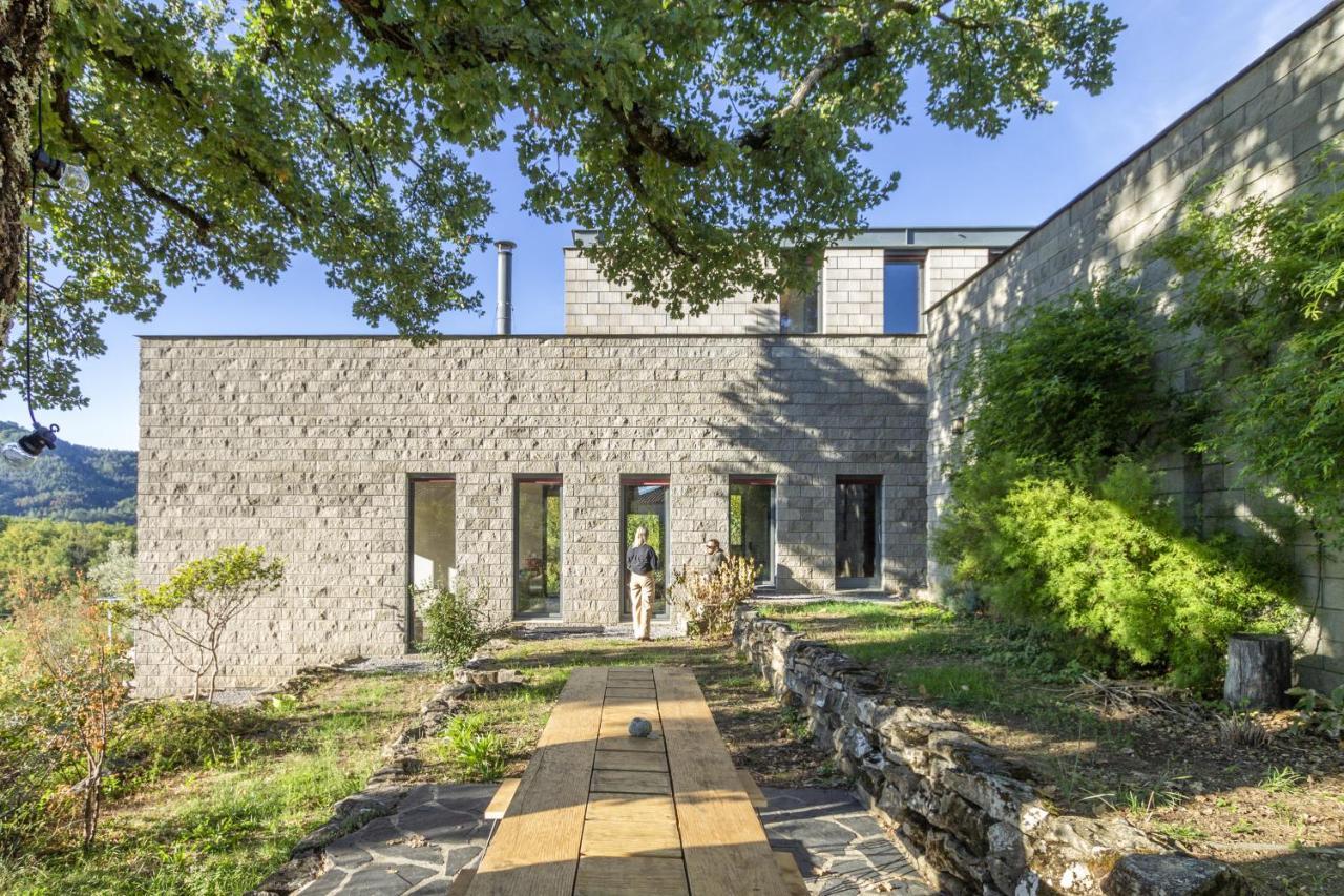 La Maison Des Chataigniers Meyrannes Extérieur photo